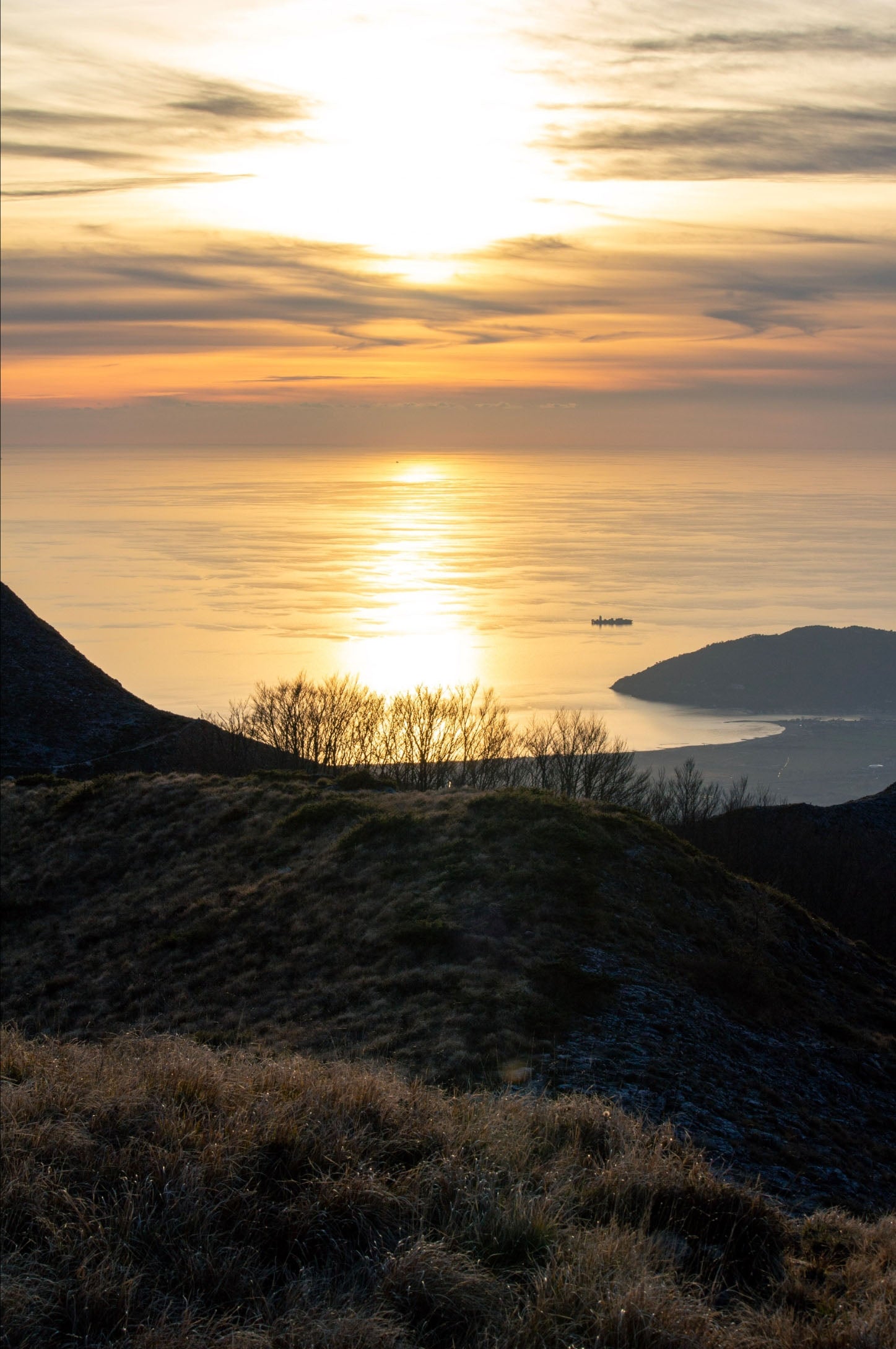 Tramonto Toscano - Panorama Montagna vista mare - Trekking 